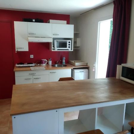 Studio En Rez-De-Jardin Dans La Verdure Apartment Екс ан Прованс Екстериор снимка